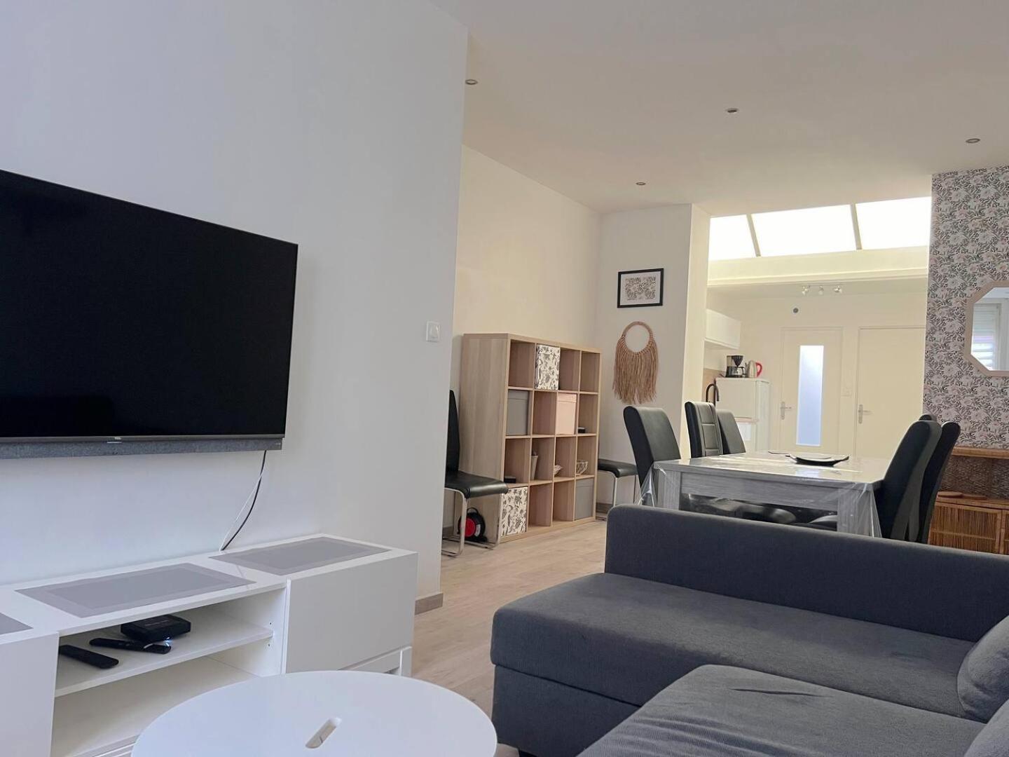 Maison Cosy 4 Proche Toutes Commodites Ferienhaus Tourcoing